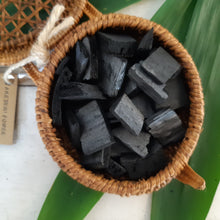 Load image into Gallery viewer, Takesumi Ata Hanging