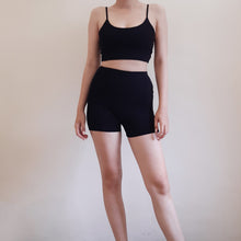 Load image into Gallery viewer, Bamboo Yoga Bra / Black