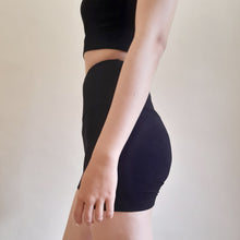 画像をギャラリービューアに読み込む, Women Short・Long Leggings / Black