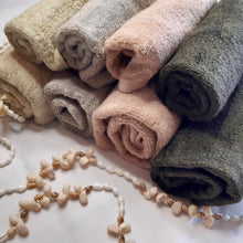 画像をギャラリービューアに読み込む, Bamboo Towel　
