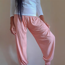 Load image into Gallery viewer, PADMA Long Pants Manis Bamboo / Pink
