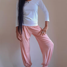 Muat gambar ke penampil Galeri, PADMA Long Pants Manis Bamboo / Pink
