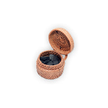 Cargar imagen en el visor de la galería, Takesumi Ata mini Round Basket
