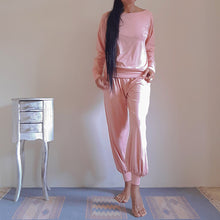 Cargar imagen en el visor de la galería, PADMA Long Pants Manis Bamboo / Pink
